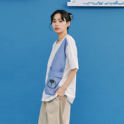 【Dailo】小熊口袋異材質拼接寬鬆棉短袖上衣 白 咖 灰