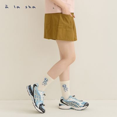 a la sha 不規則口袋剪接蓬蓬短褲
