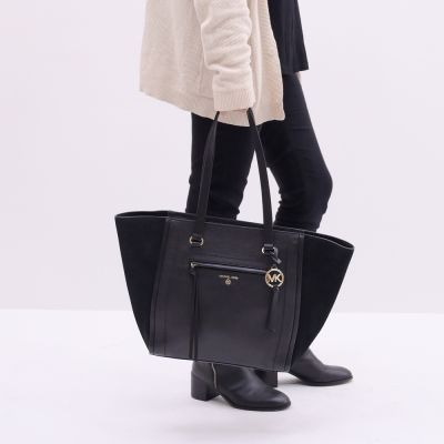 MICHAEL KORS CARINE 經典荔枝皮革拼接絨布肩背托特包(黑)