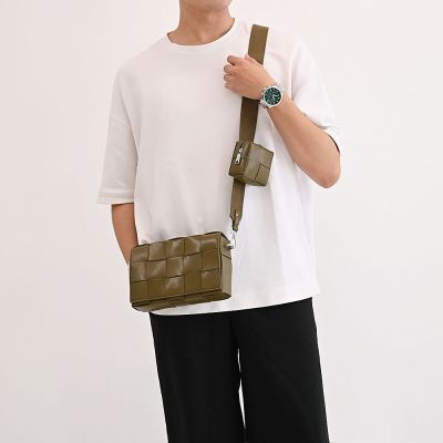 BOTTEGA VENETA Cassette大格編織翻蓋二合一斜背包(軍綠)