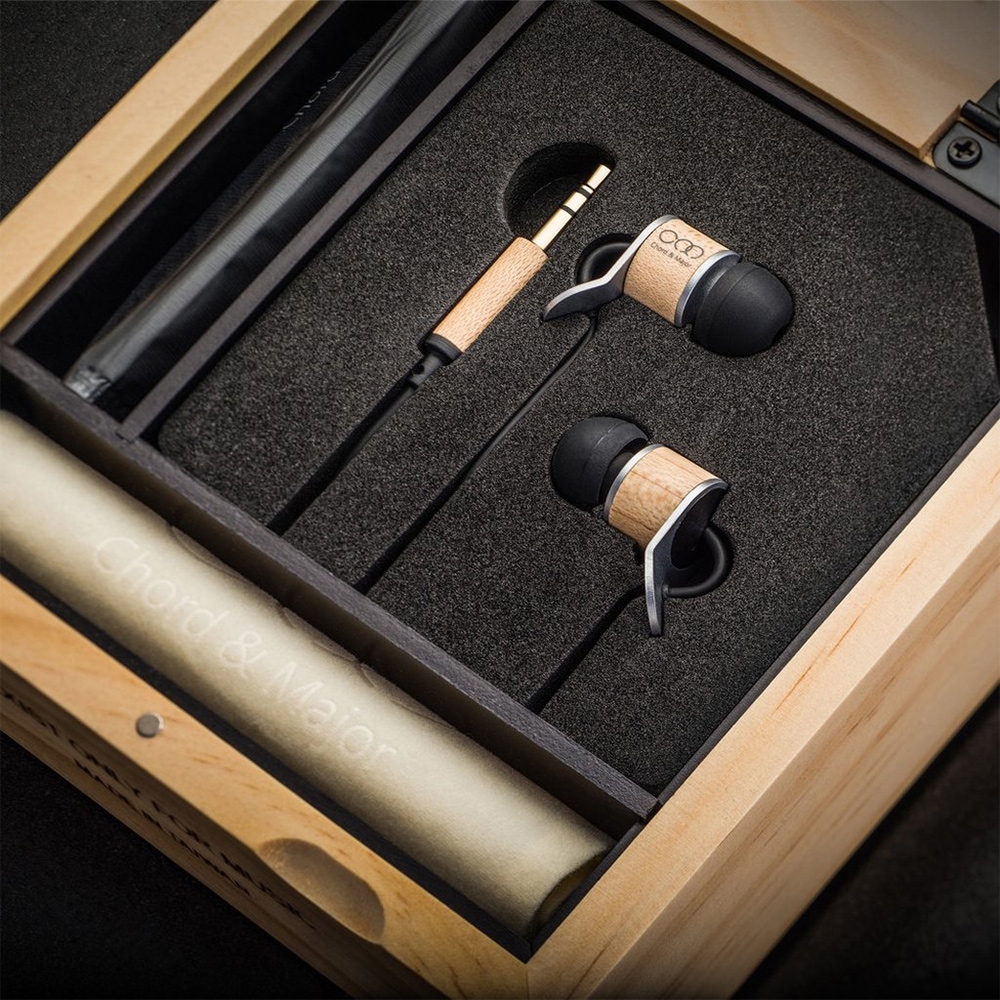 ヘッドホン Chord&Major MAJOR 6'13 Amazon.co.jp: CHORD&MAJOR コードアンドメジャー Major 6'13 Ballad