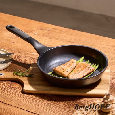 BergHOFF貝高福 Stone+陶瓷塗層不沾鍋單柄壓鑄平底鍋24cm(BHST-F24-BK)