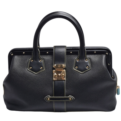 LV LOUIS VUITTON路易威登 SUHALI LINGENIEUX PM 全新 LOUIS VUITTON 路易威登 SUHALI LINGENIEUX PM 手提包,黑色羊皮製,擁有原廠防塵套,尺寸為長35cm、寬14cm、高21cm,提把高度10cm,適合男性使用,釦式開口,內附1個內袋,外袋數為2個,無底珠,不適合放入A4檔案。
