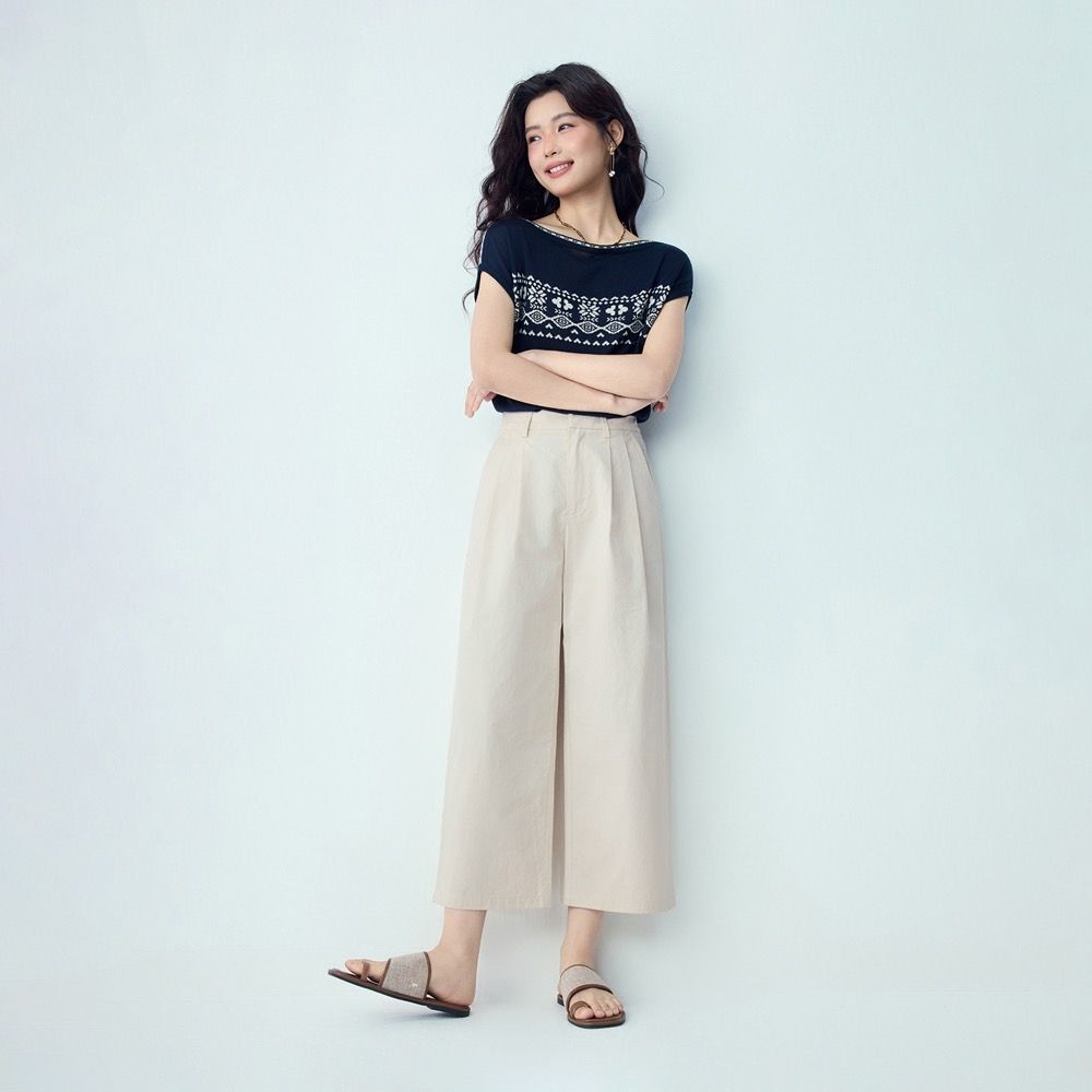 GIORDANO 女裝純棉壓褶半鬆緊腰闊腿九分褲【雙色任選】 (04 淺灰卡其)
