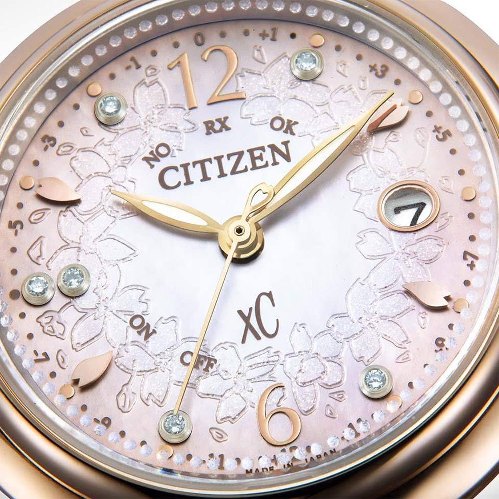 CITIZEN 星辰Xc Sakura 鈦金屬光動能全球電波腕錶(ES9467-62W) | xC