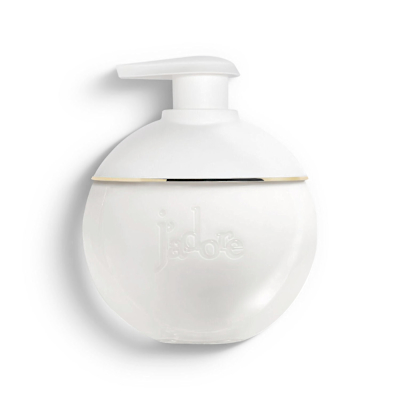 Christian Dior迪奧 澄淨香氛身體乳 Dior迪奧 J'ADORE澄淨香氛身體乳 200ML TESTER,採用環保盒包裝,適合日常使用。這款身體乳散發優雅香氣,滋潤肌膚同時帶來高雅氛圍,適合所有膚質使用,是專櫃級護理產品。