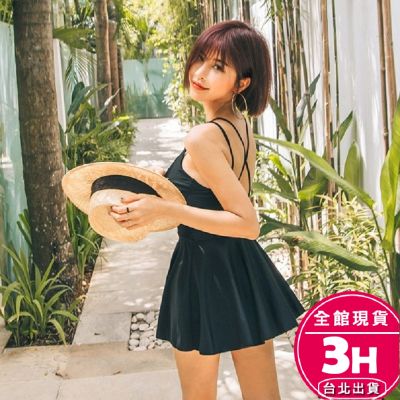 連身裙擺款泳衣