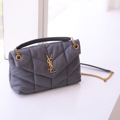YSL Saint Laurent PUFFER 經典V字絎縫小羊皮肩斜背翻蓋鍊包(灰)