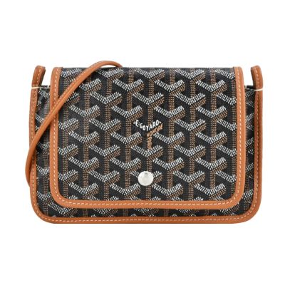 GOYARD PLUMET 經典LOGO翻蓋扁斜背包-棕咖_廠商直送