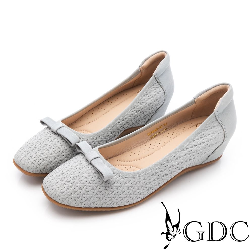 GDC-蝴蝶結壓紋羊皮內增高平底娃娃鞋-淺藍