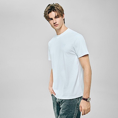 GIORDANO 男裝細緻抗皺修身素色短袖T恤 Liquid Touch系列【多色任選】