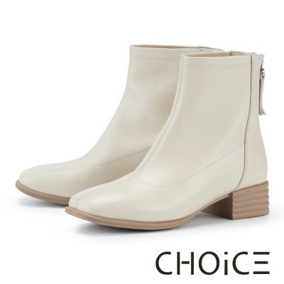 CHOiCE 柔軟皮質百搭方頭低跟短靴 米白