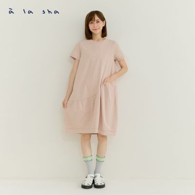 a la sha 圓弧剪接抽皺洋裝