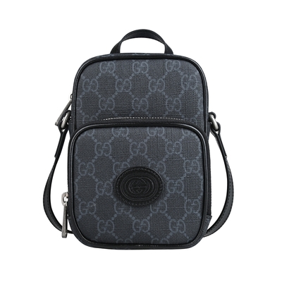 GUCCI古馳 INTERLOCKIN GG 系列經典印花兩用拉鍊隨身小包 迷你記者包 GUCCI古馳 INTERLOCKIN GG系列經典灰色與黑色帆布兩用拉鍊迷你記者包,採用高品質帆布與牛皮製成,兼具時尚與實用性。包款設計簡約大方,配有原廠防塵袋與品牌說明小卡,尺寸為長11.5cm x 寬7cm x 高17cm,提把高度3.5cm,背帶長度130cm(可調整)。適合男女使用,拉鍊式開口設計,方便取放物品,內層為帆布,無內部夾層與外部夾層,適合日常出勤或輕便攜帶需求。