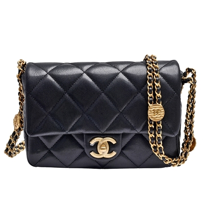 CHANEL香奈兒 CHANEL 經典仿舊雙C LOGO菱格粒紋牛皮轉釦雙鍊斜背包(大-黑色)