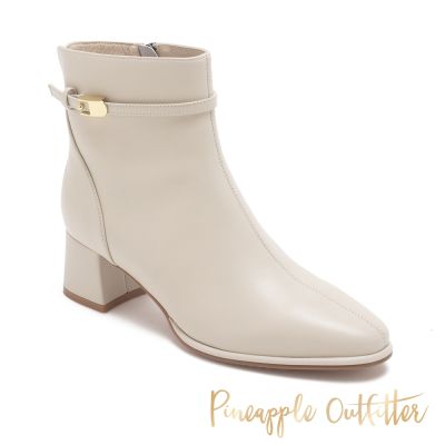 Pineapple Outfitter-BOSCO 金屬扣飾高級感踝靴-白色