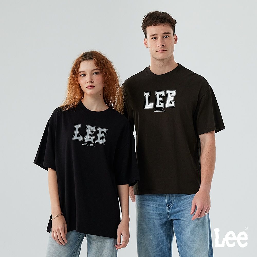 Lee 男女款 季節性版型 大寫LOGO印花短袖圓領TEE 三色 (軍綠)