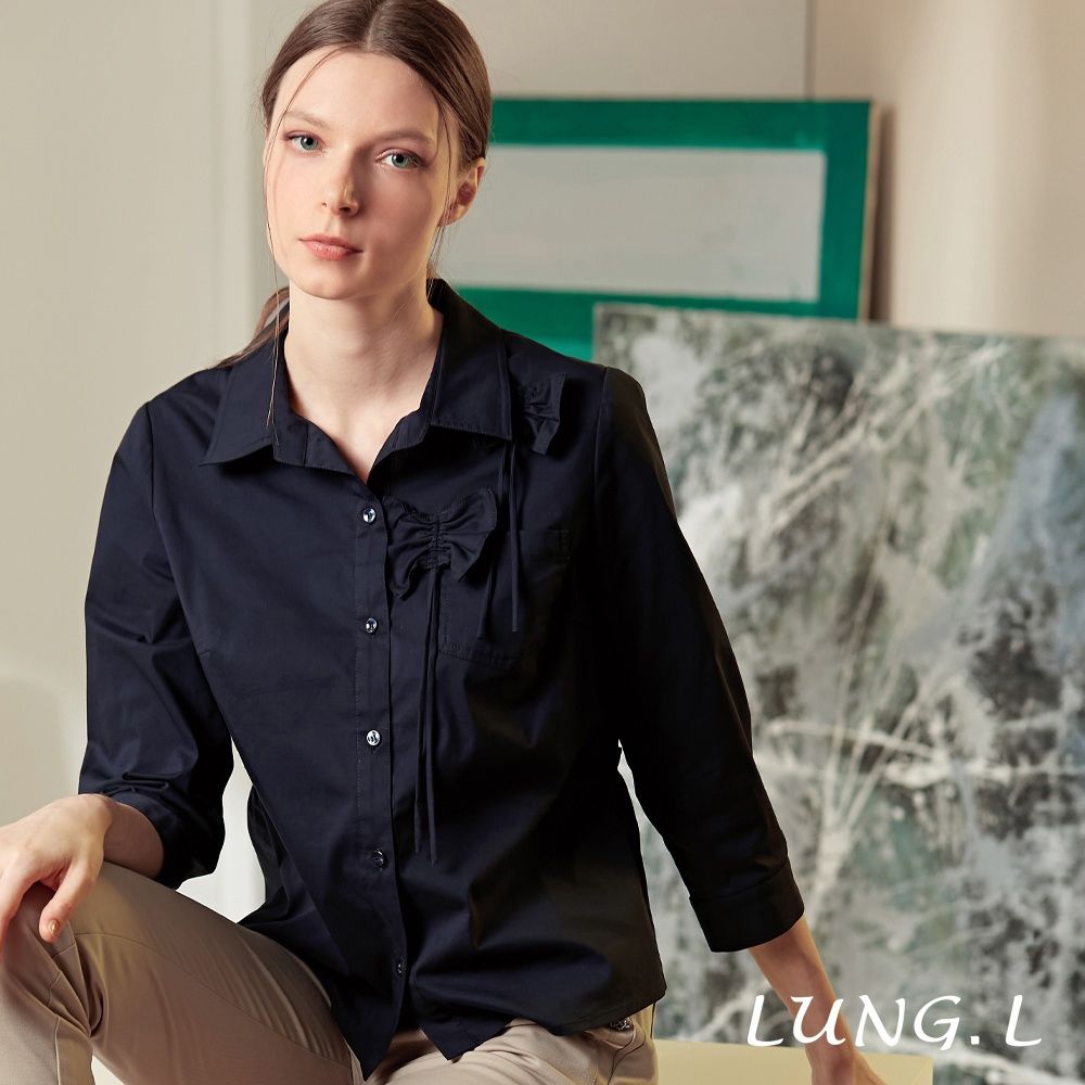 LUNG.L林佳樺 深藍翻領蝴蝶結口袋前開襟七分袖女裝襯衫 LW68A