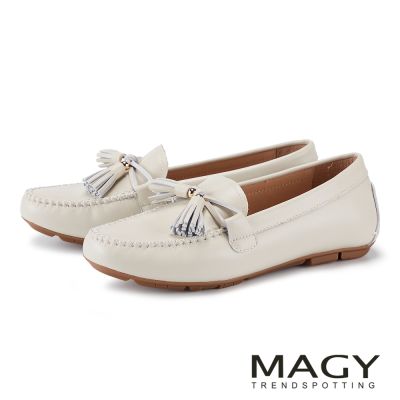MAGY 細緻羊皮流蘇飾舒適樂福平底鞋 白色
