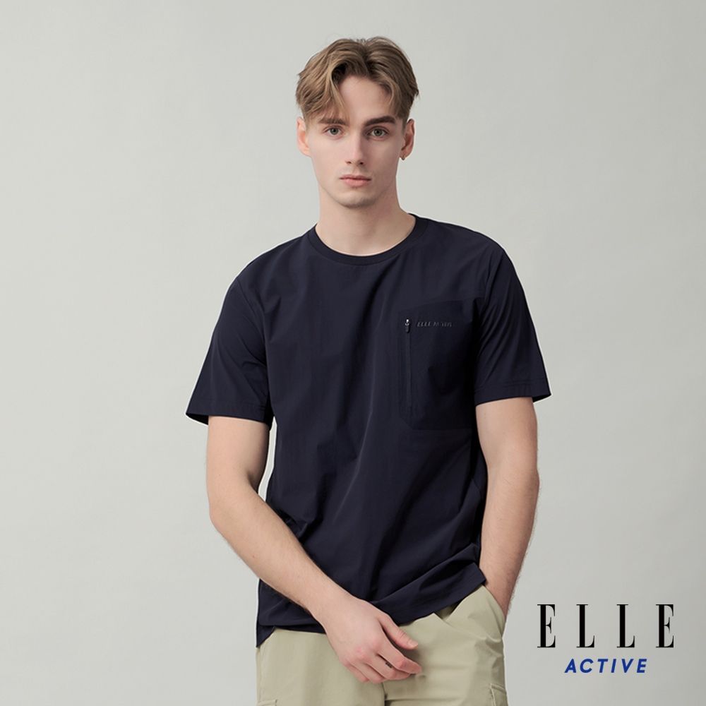 ELLE ACTIVE 男款 胸前拉鍊口袋圓領短袖T恤-深藍色(EA26S1M1601#39)