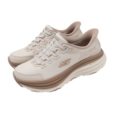 607 SKECHERS 女戶外越野系列 瞬穿舒適科技 GO RUN MAX CUSHIONING ZIRRUS (180265TAN)