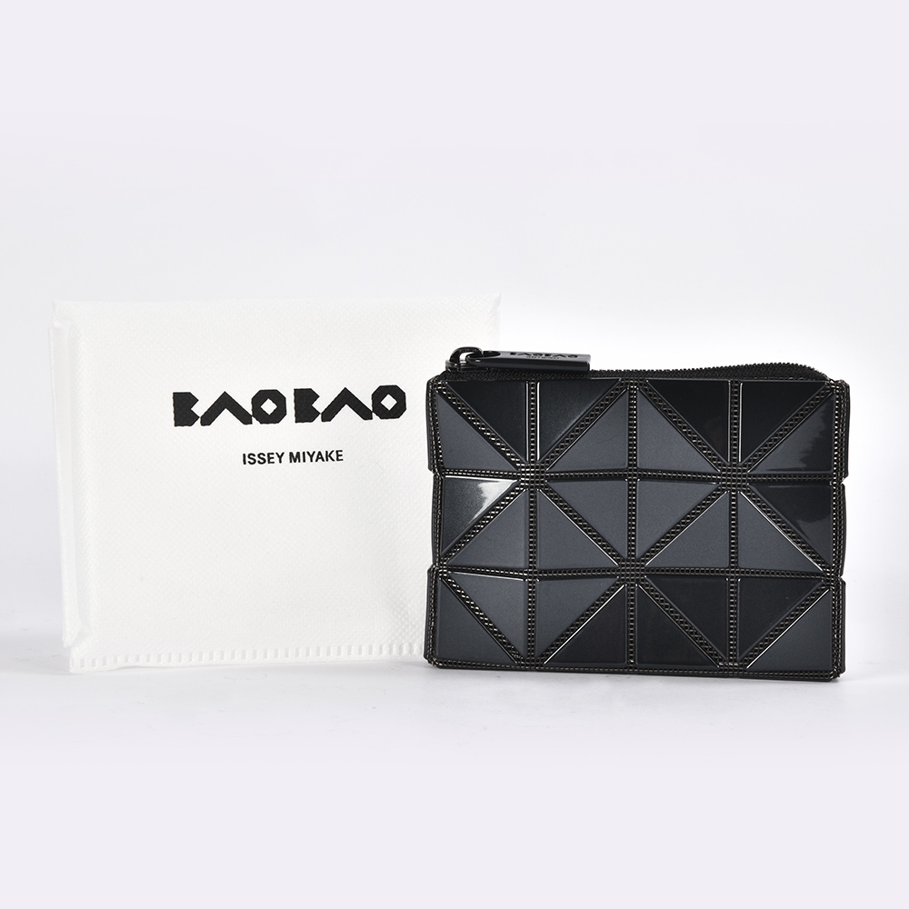 Baobao 三宅一生　ISSEY MIYAKE ISSEY MIYAKE 三宅一生BAOBAO 銀色亮面三角格8x10托特包| 購物包