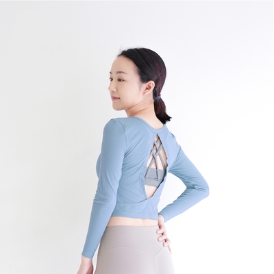 【Mukasa】DURABLE 挖洞露背長袖坑條罩衫 - 天空藍 - MUK-23044