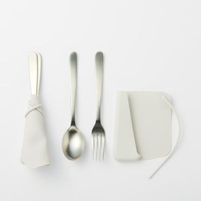 【MUJI無印良品】矽膠收納套 化妝刷具收納