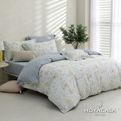 HOYACASA 雙人300織抗菌沐光長絨棉兩用被床包組-兔語花境