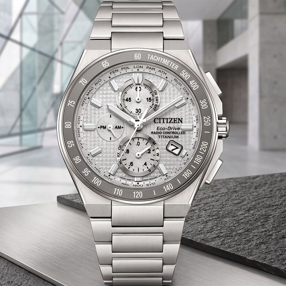 CITIZEN 星辰 鈦金屬光動能電波萬年曆計時手錶 開學換新季 送禮推薦 AT8391-52H