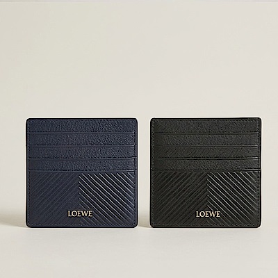 LOEWE 燙印LOGO小牛皮壓紋內搭織布8卡開口式卡夾(2色選1)