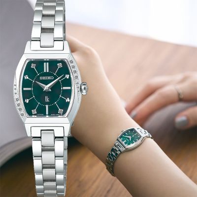 SEIKO 精工 LUKIA 節慶限量 靜謐冬日森林 酒桶型鑽石珍珠貝女錶 開學換新季 送禮推薦-21mm(SSWA017J/4N30-01D0G) SK045