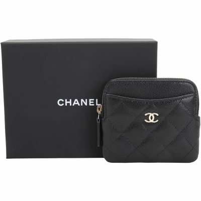 CHANEL 香奈兒 淡金釦雙C 菱格衍縫粒紋牛皮吐司卡片夾 拉鍊零錢包(黑色 AP2061)