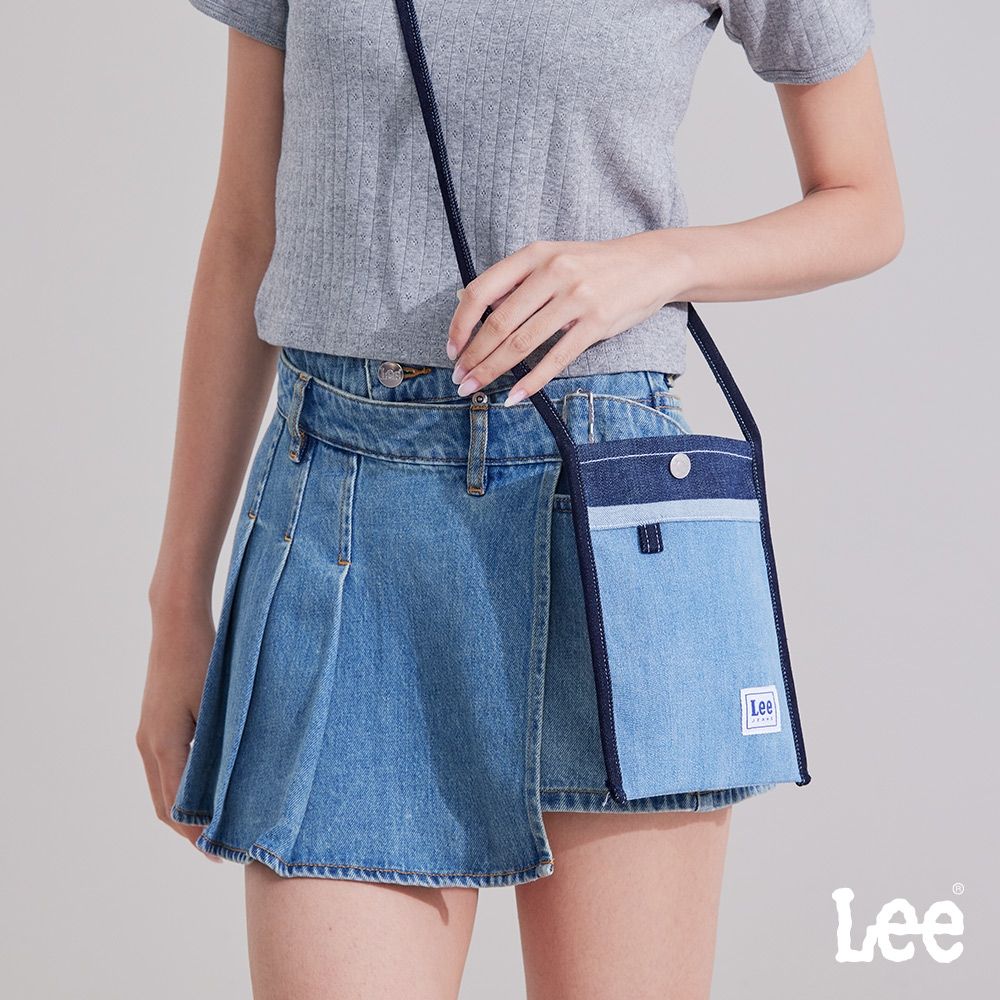 Lee 男女同款 織標LEE側背包 拼接藍色 LB624005900