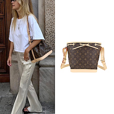 LOUIS VUITTON路易威登 Louis Vuitton LV路易威登 M46983 Noe BB Monogram經典牛皮帆布水桶包(咖啡色)