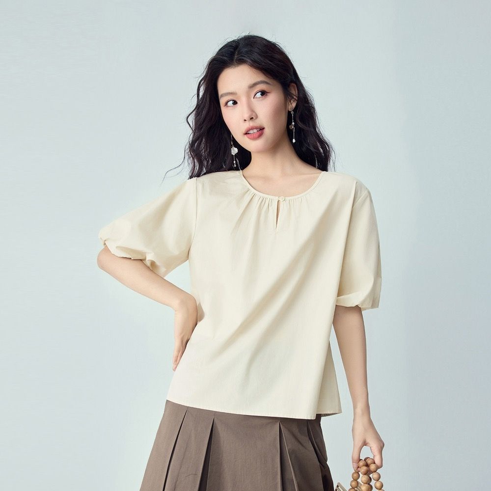 GIORDANO 女裝兩穿式澎澎袖短袖襯衫【雙色任選】 (11 卡其米)