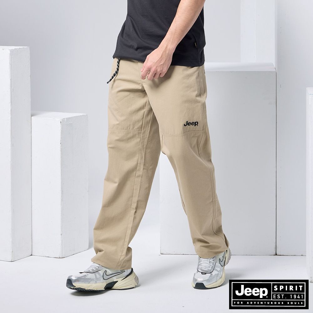 JEEP  天絲棉混紡單側拉鍊口袋長褲-卡其色