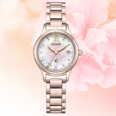 CITIZEN 星辰 xC系列 ES9497-88X 光動能電波鈦金屬腕錶 櫻花粉紅 27mm
