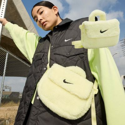 NIKE FX FUR 檸檬黃 仿羊羔毛 小包 背包 側背包 小方包 FB3039-331