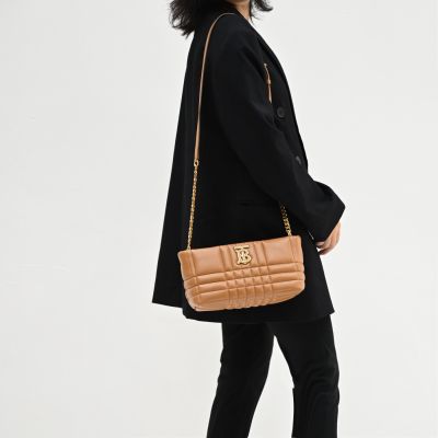 BURBERRY 巴寶莉 Lola 金屬LOGO格紋車線小羊皮拉鍊斜背鍊包(焦糖棕)