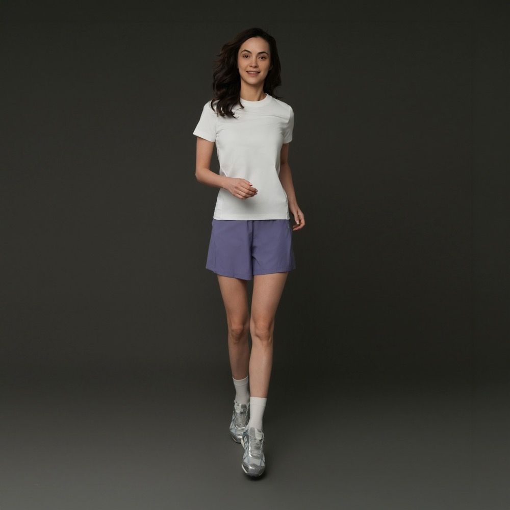 GIORDANO 女裝涼感抗UV高彈力運動短褲【雙色任選】 (46 復古絨紫)