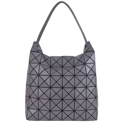 ISSEY MIYAKE 三宅一生 BAOBAO 灰色皮質三角格6x8肩背包