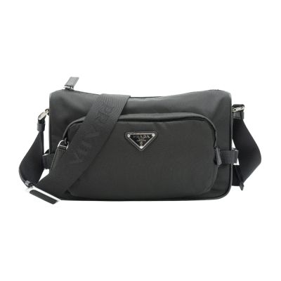 Prada 普拉達 Re-Nylon Saffiano 再生尼龍銀三角logo雙層斜揹包-中(2VH192-黑)