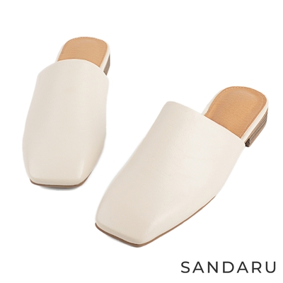 山打努SANDARU-穆勒鞋 方頭深口素面低跟拖鞋-米白