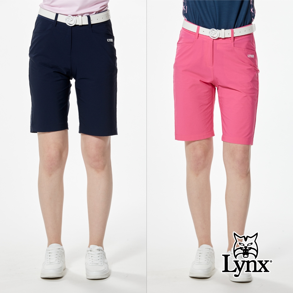 【Lynx Golf】女款彈性舒適素面款兩側配色羅紋剪裁設計LOGO貼膜造型直筒五分褲(二色) (深藍色)