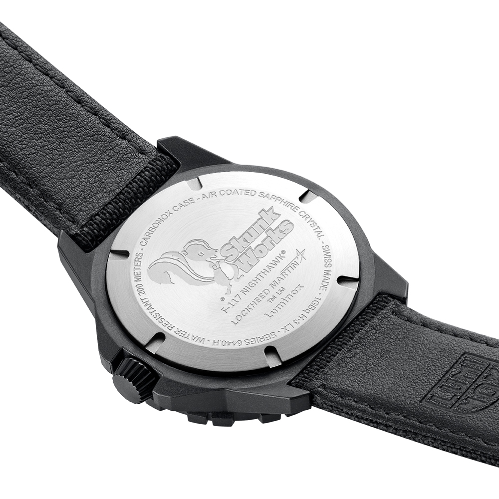 LUMINOX 雷明時Heritage F-117 NIGHTHAWK x Skunk Works聯名紀念錶