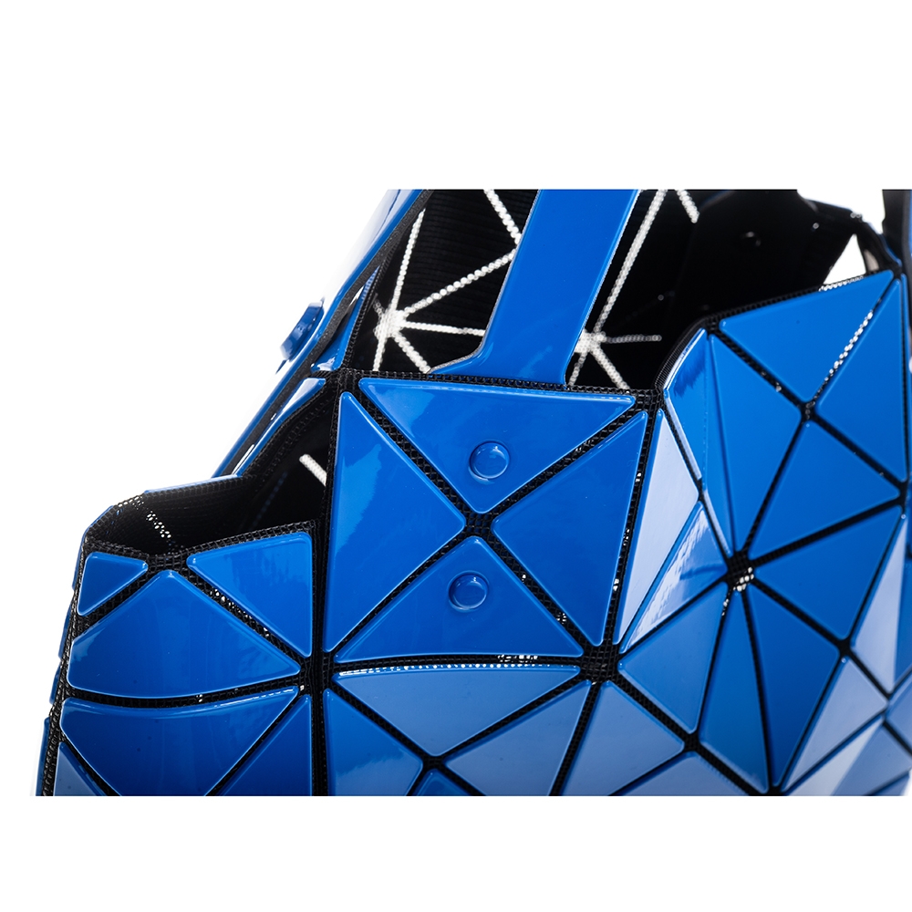 真作/立志/三尊佛/桐共箱付/布袋屋掛軸HF-468 ISSEY MIYAKE 三宅一生BAOBAO 亮面方格3x4拉鍊零錢包-黑色| 零錢