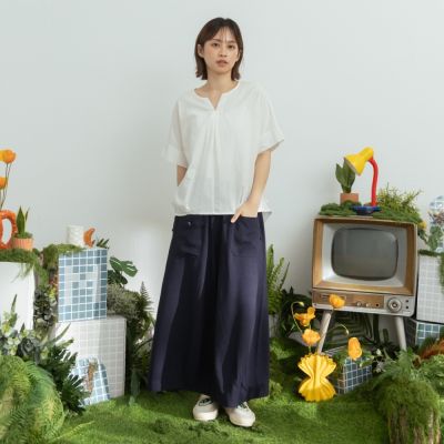 【MOSS CLUB】柔軟抗皺垂墜感舒適長寬褲 藍 黑 灰(魅力商品)