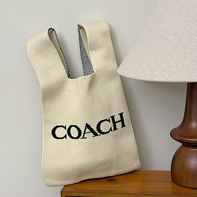 COACH厚實針織手拎袋