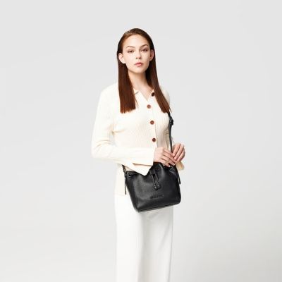 【BRAUN BUFFEL 德國小金牛】台灣總代理 妮娜-A 大水桶包-黑色/BF883-32-BK